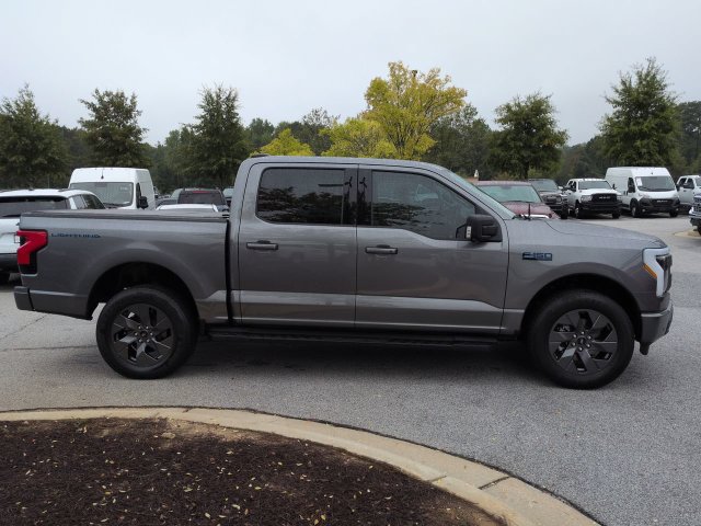 Used 2025 Ford F150 Lightning Flash AWD/4WD image 3
