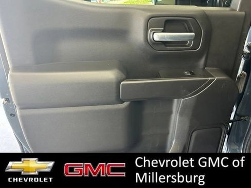 Used 2021 Chevrolet Silverado 1500 LT w/ Convenience Package II AWD/4WD image 25