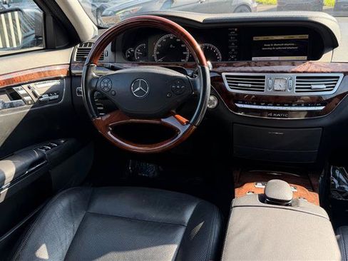 Used 2012 Mercedes-Benz S 550 4MATIC image 17