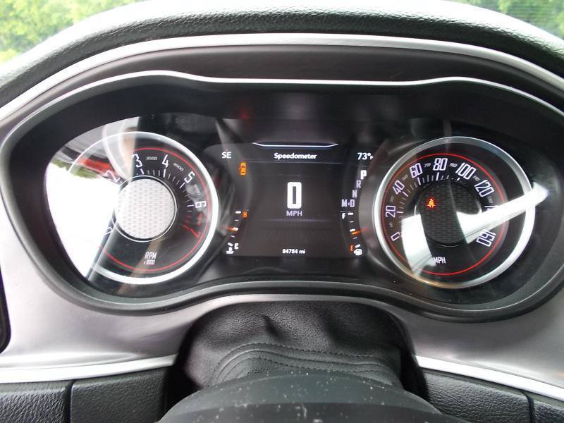 Used 2019 Dodge Challenger SXT RWD image 33