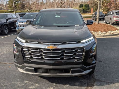 New 2026 Chevrolet Equinox LT w/ Safety and Technology Package image 2