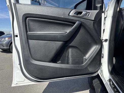 Used 2019 Ford Ranger Lariat w/ Black Appearance Package image 19