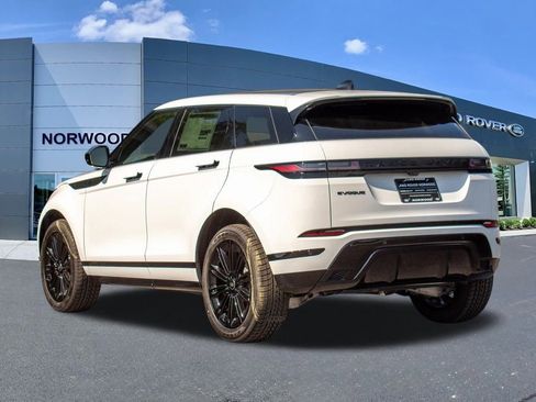 New 2024 Land Rover Range Rover Evoque Dynamic SE image 6