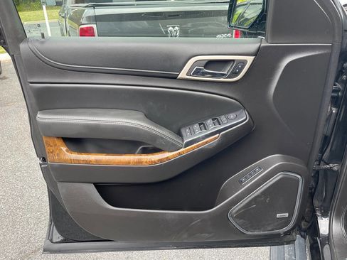 Used 2015 GMC Yukon XL Denali w/ Premium Package image 21