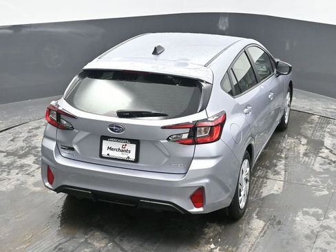 Used 2025 Subaru Impreza 2.0i image 24