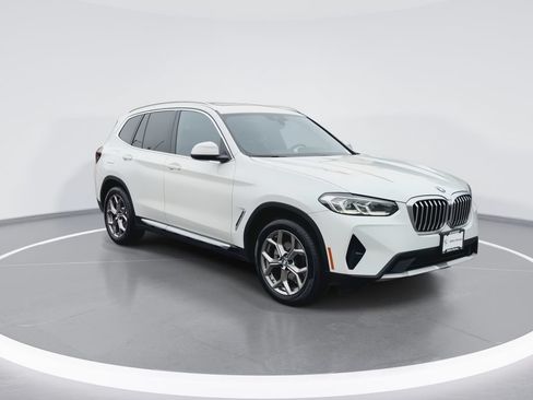 Used 2023 BMW X3 xDrive30i w/ Convenience Package w/ZPA AWD/4WD image 2
