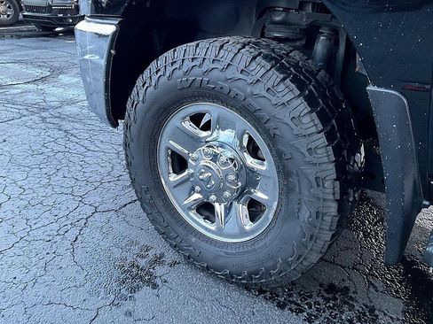 Used 2024 RAM 3500 Tradesman w/ Chrome Appearance Group image 11