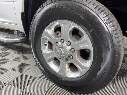 Used 2024 RAM 2500 Big Horn image 14