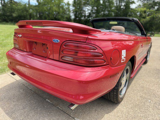 Used 1994 Ford Mustang GT RWD image 5