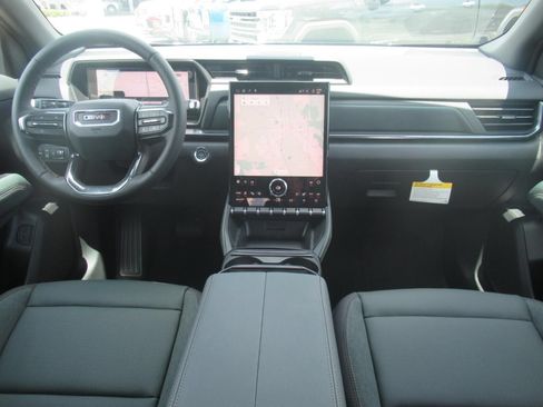 New 2027 GMC Terrain AT4 w/ Convenience Package III AWD/4WD image 12