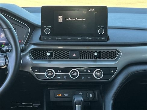 Certified 2025 Acura Integra Base image 17