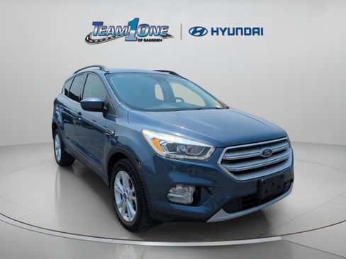 Used 2018 Ford Escape SEL w/ Ford Safe & Smart Package FWD image 1