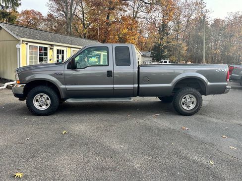 Used 2002 Ford F350 Lariat image 7