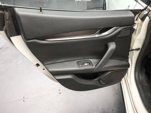 Used 2014 Maserati Ghibli S Q4 image 18