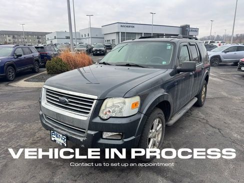 Used 2010 Ford Explorer XLT image 7