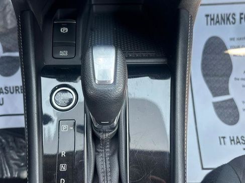 Used 2024 Nissan Kicks SV FWD image 21