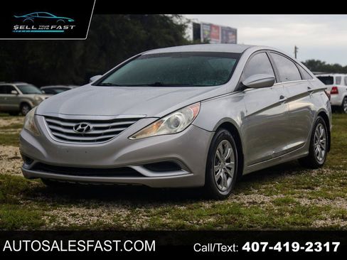 Used 2011 Hyundai Sonata GLS FWD image 1