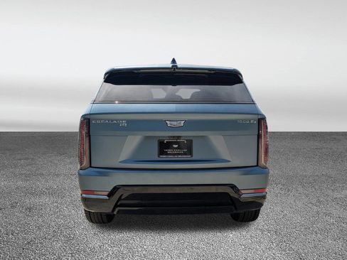 New 2025 Cadillac Escalade IQ Sport 1 w/ Smart Trailering package image 19