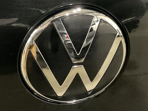 Used 2024 Volkswagen GTI S image 6