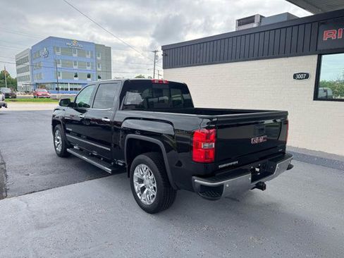 Used 2014 GMC Sierra 1500 SLT w/ SLT Crew Cab Value Package AWD/4WD image 3