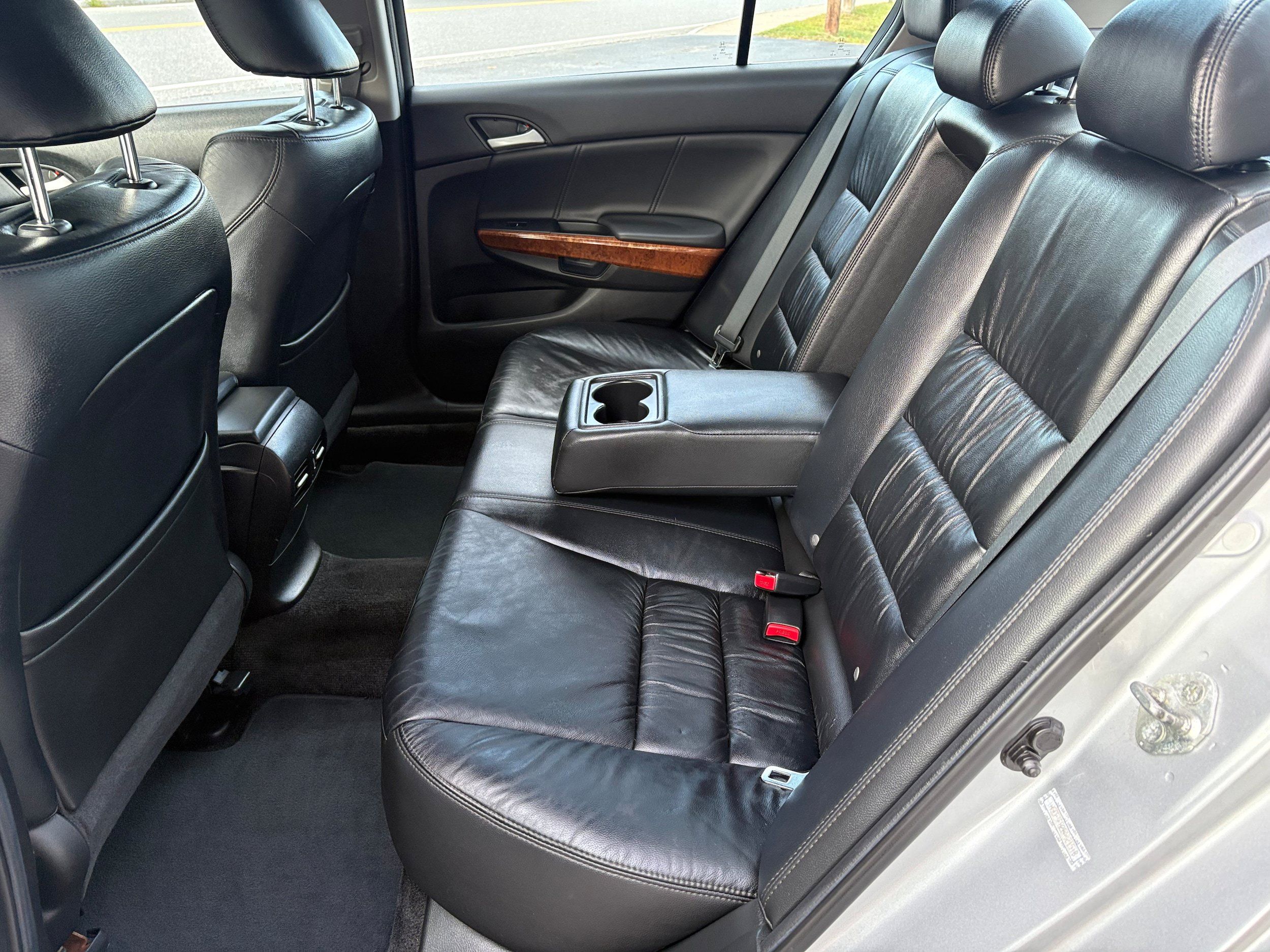 Used 2011 Honda Accord EX-L image 15