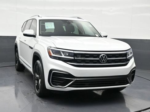 Used 2022 Volkswagen Atlas SEL R-Line image 8