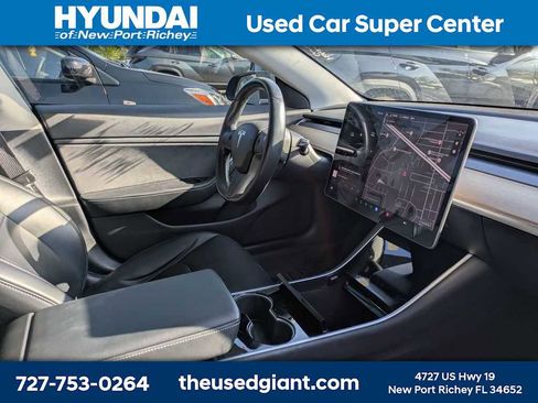 Used 2018 Tesla Model 3 Mid Range image 6