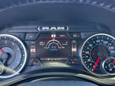 Used 2022 RAM 1500 Laramie AWD/4WD image 21