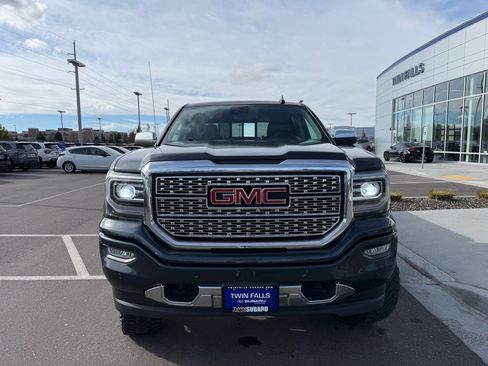 Used 2017 GMC Sierra 1500 Denali image 2