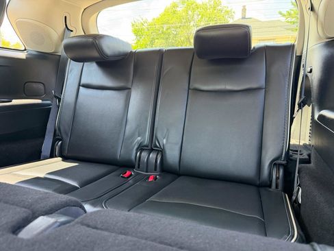 Used 2019 INFINITI QX60 Luxe w/ Essential Package AWD/4WD image 9