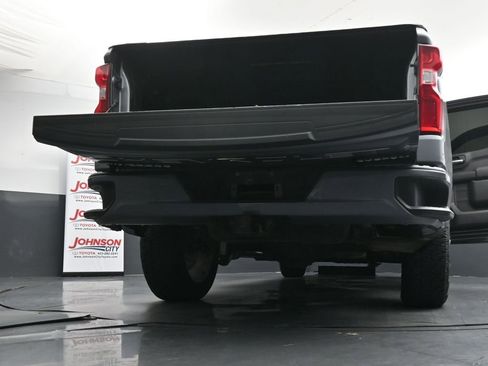 Used 2021 Chevrolet Silverado 1500 Custom AWD/4WD image 29
