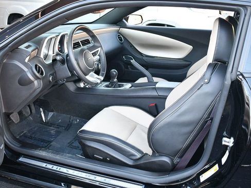 Used 2010 Chevrolet Camaro SS w/ RS Package image 42