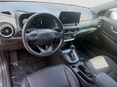 Used 2023 Hyundai Kona Limited w/ Cargo Package FWD image 7