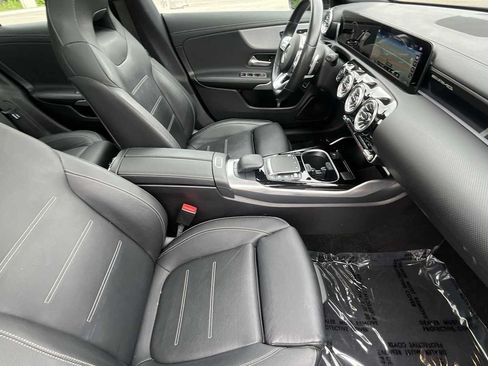 Certified 2022 Mercedes-Benz CLA 35 AMG 4MATIC image 11