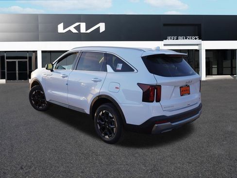 New 2026 Kia Sorento S image 5