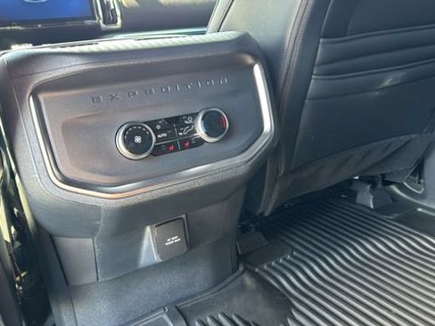 Used 2025 Ford Expedition Tremor AWD/4WD image 20