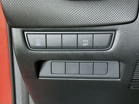 Used 2025 MAZDA CX-50 AWD 2.5 S w/ Cargo Package image 17