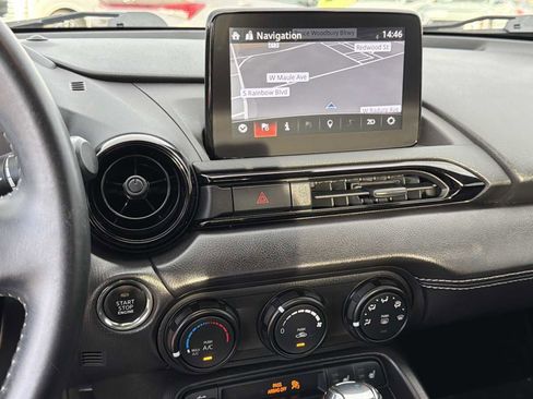 Used 2021 MAZDA MX-5 Miata RF Club image 21