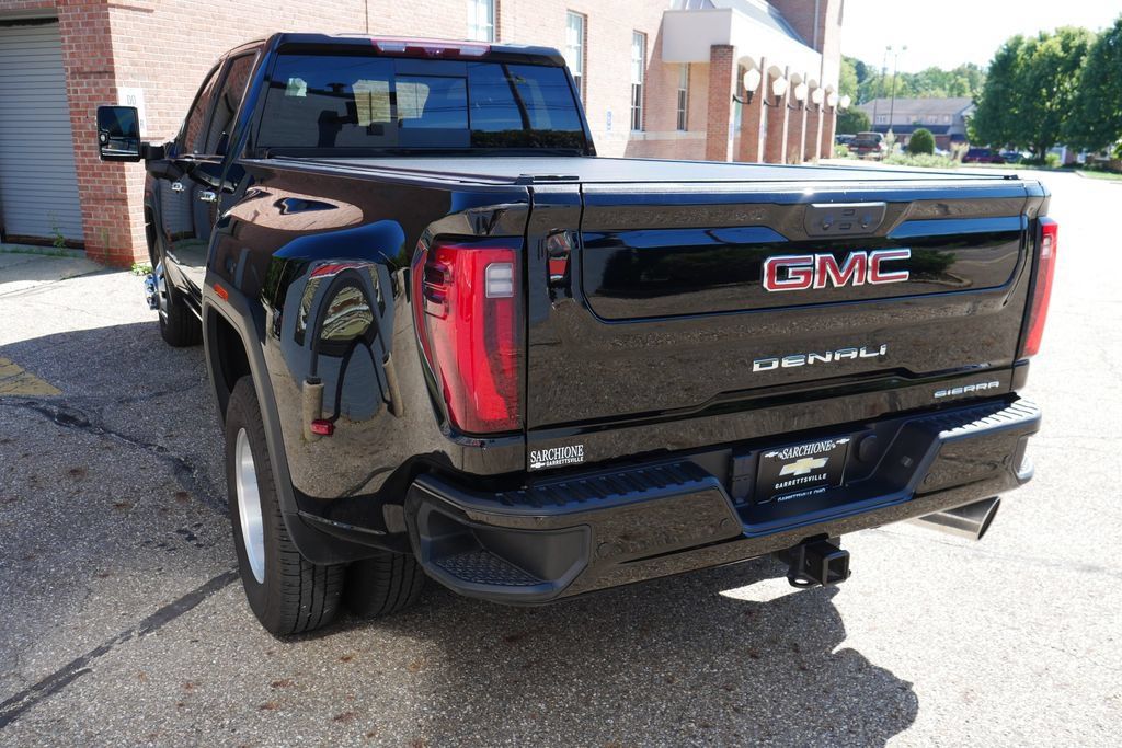 Used 2024 GMC Sierra 3500 Denali w/ Denali Reserve Package AWD/4WD image 5
