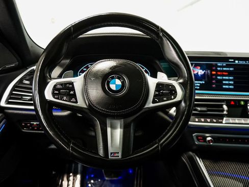 Used 2021 BMW X6 M50i w/ Executive Package image 17
