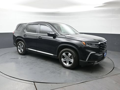 Certified 2024 Honda Pilot EX-L image 8