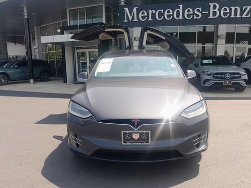 Used 2019 Tesla Model X P100D AWD/4WD image 2