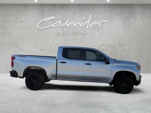 Used 2020 Chevrolet Silverado 1500 Custom Trail Boss w/ Custom Convenience Package AWD/4WD image 18