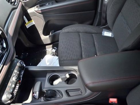 New 2026 Dodge Durango GT w/ Blacktop Package AWD/4WD image 22