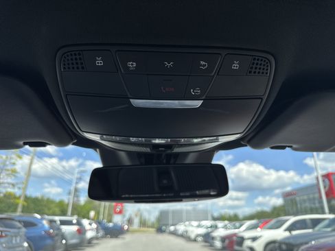 Used 2019 Mercedes-Benz E 450 4MATIC Wagon image 16