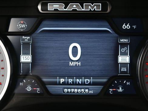 Used 2023 RAM 2500 Laramie w/ Night Edition image 16