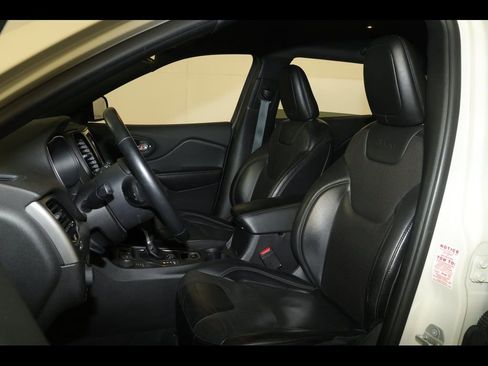 Used 2019 Jeep Cherokee High Altitude image 21