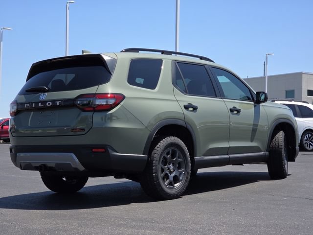 New 2026 Honda Pilot TrailSport image 10