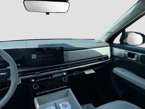 New 2026 Hyundai Santa Fe SE FWD image 22