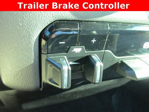 Used 2019 RAM 2500 Big Horn image 13